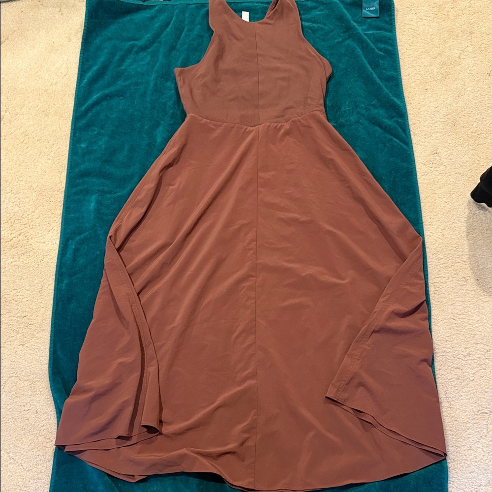Elegant Brown Sleeveless Dress